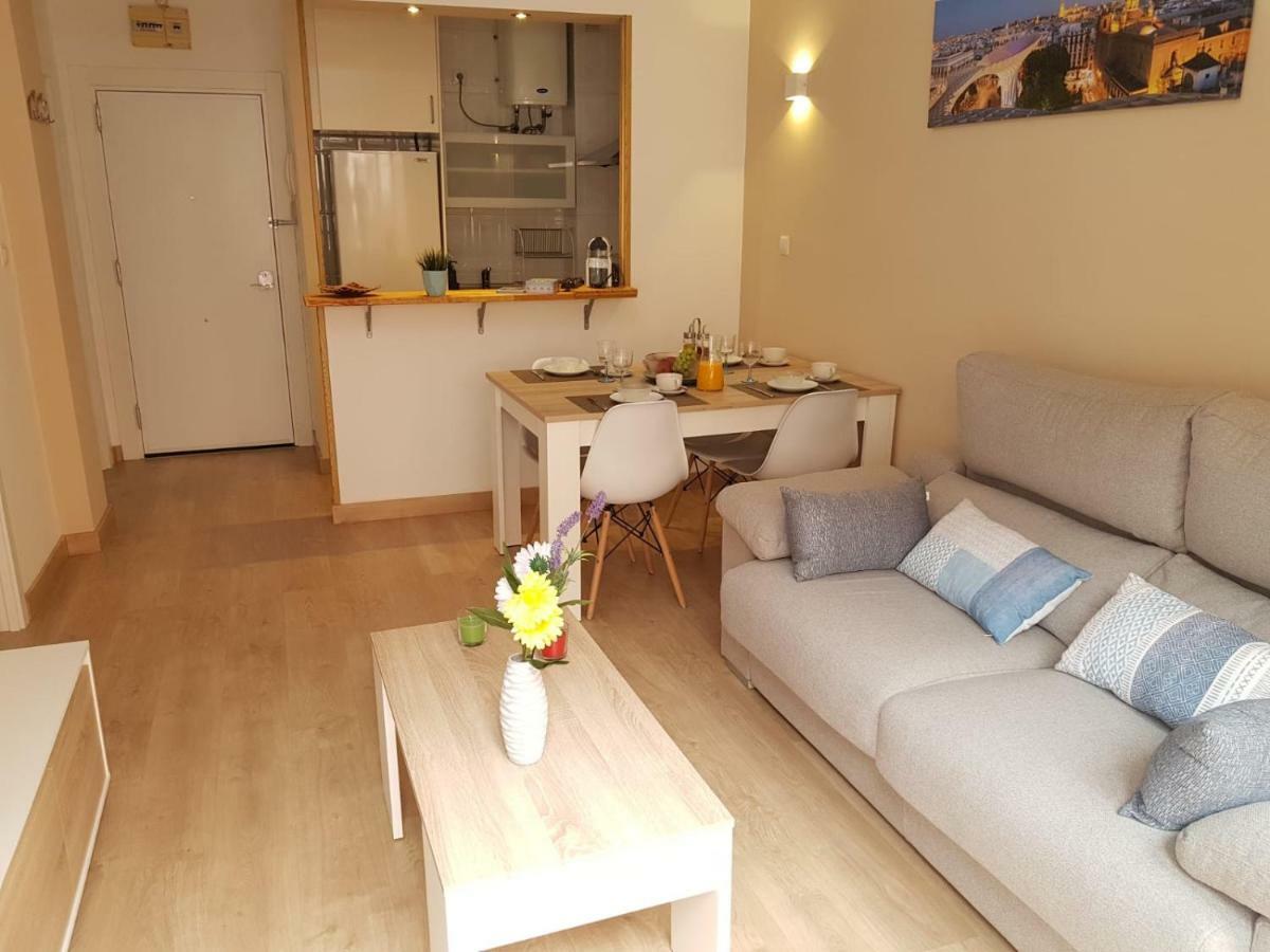 Apartamento Flor De Azahar Seville Ngoại thất bức ảnh